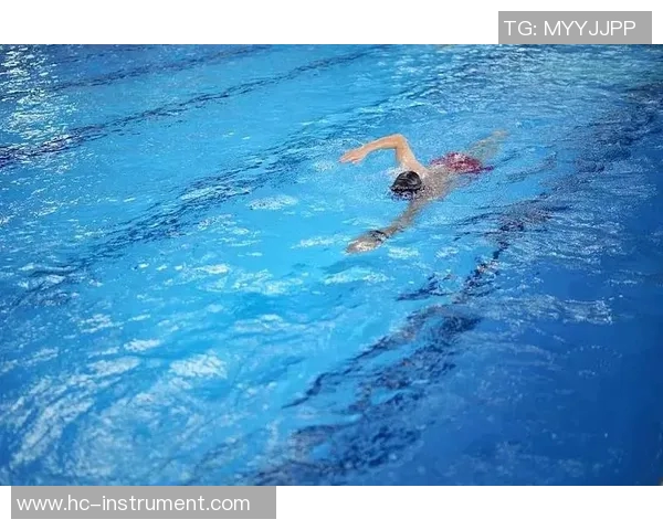 游泳比赛与锻炼：提升体能、增强耐力、塑造健康生活方式的最佳选择