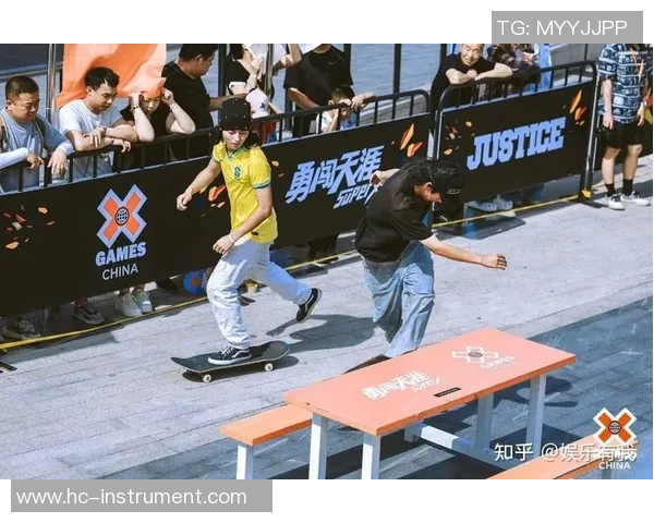 西安滑板队勇闯极限运动世界杯展现逆袭精神与团队风采